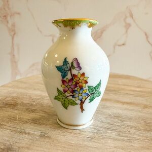 Herend Mini Queen Victoria Butterfly & Floral Vase with 24k Gold Accents